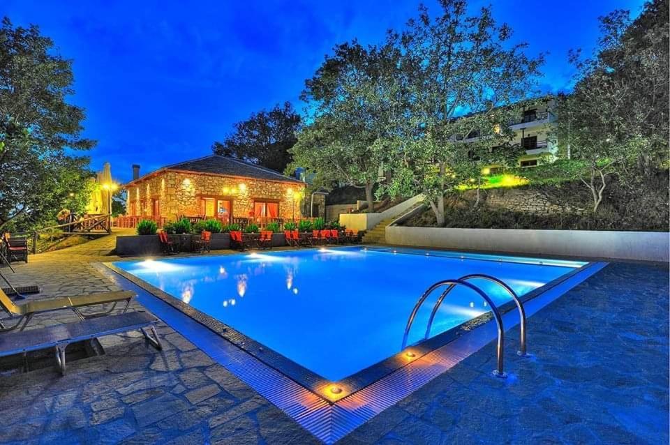 Tsigoura Verde Resort Mikros Prinos エクステリア 写真